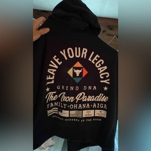 Brand, new women’s under armor, special edition, cropped hoodie